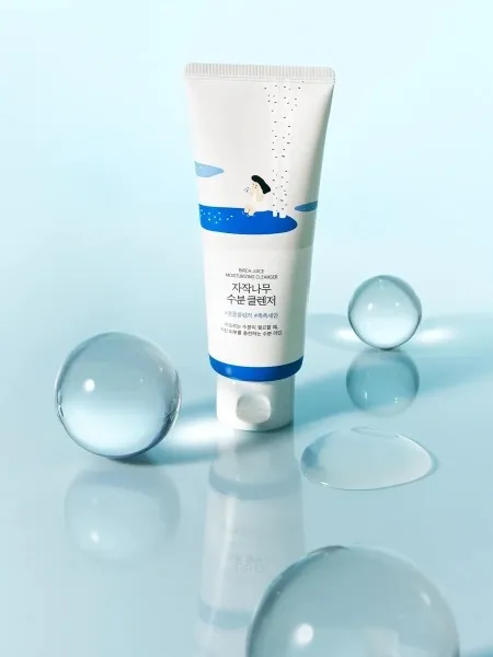 ПЕНКА ДЛЯ УМЫВАНИЯ С БЕРЕЗОВЫМ СОКОМ BIRCH JUICE MOISTURIZING CLEANSER 150ML (ROUND LAB) — фото 2