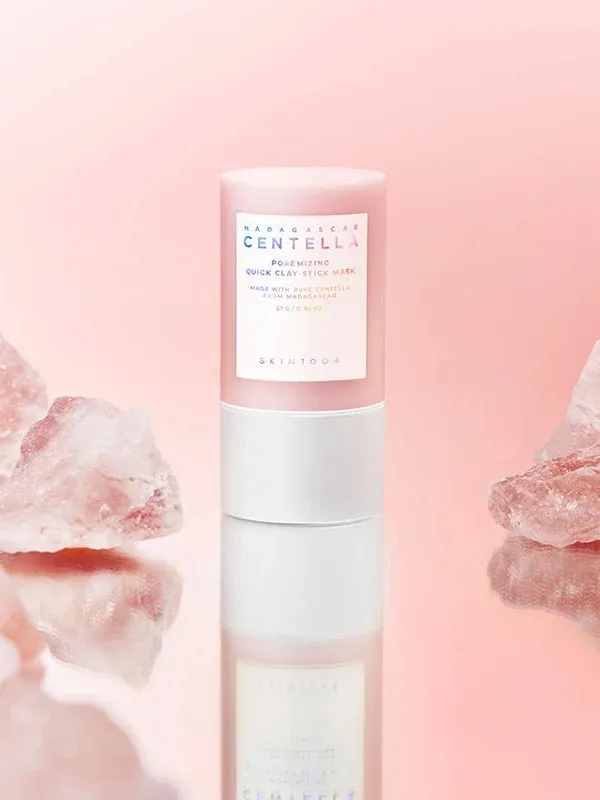 Глиняная маска для очищения пор в формате стика SKIN1004 Poremizing Quick Clay Stick Mask
